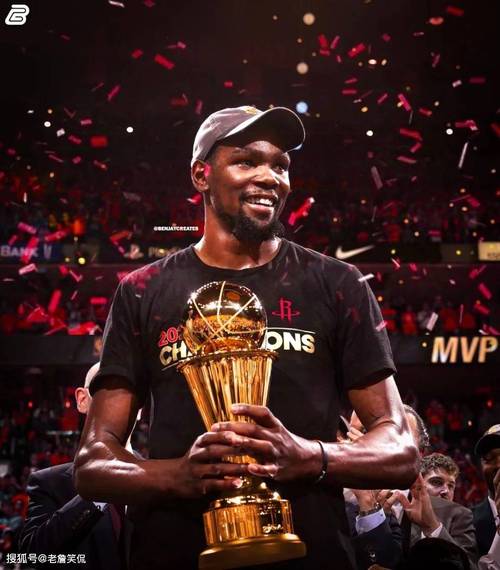 揭幕战见证雷霆领戒指?KD:不高兴也不难过 我有两个但都10年了
