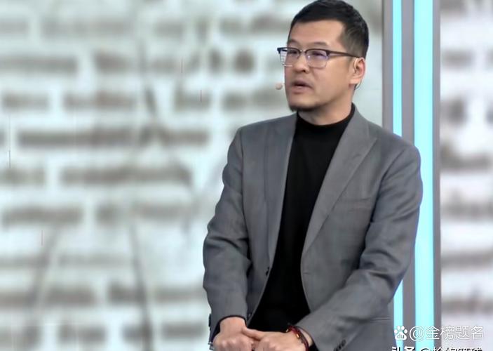 杨毅：比卢普斯应该当不了NBA教练了 科比&小桥&基德都犯过法