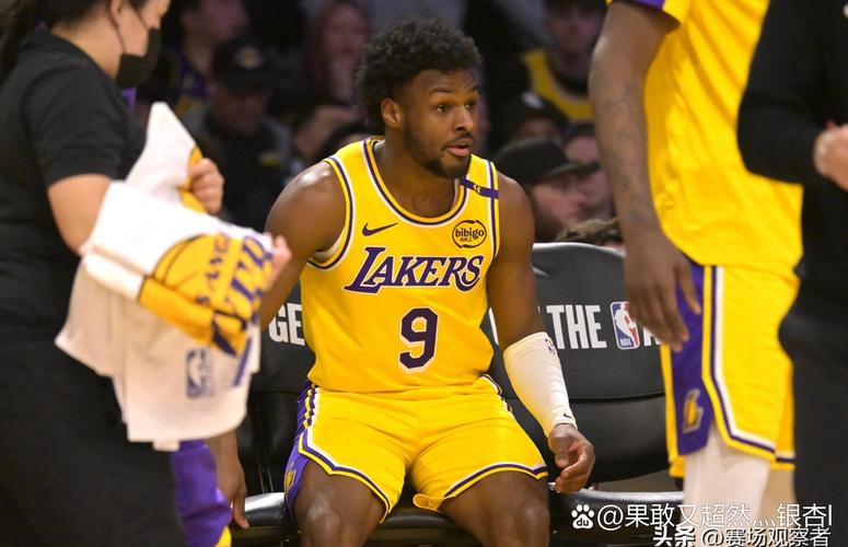 调查了个寂寞？NBA调查罗齐尔结束&宣布清白 今日后者直接被带走
