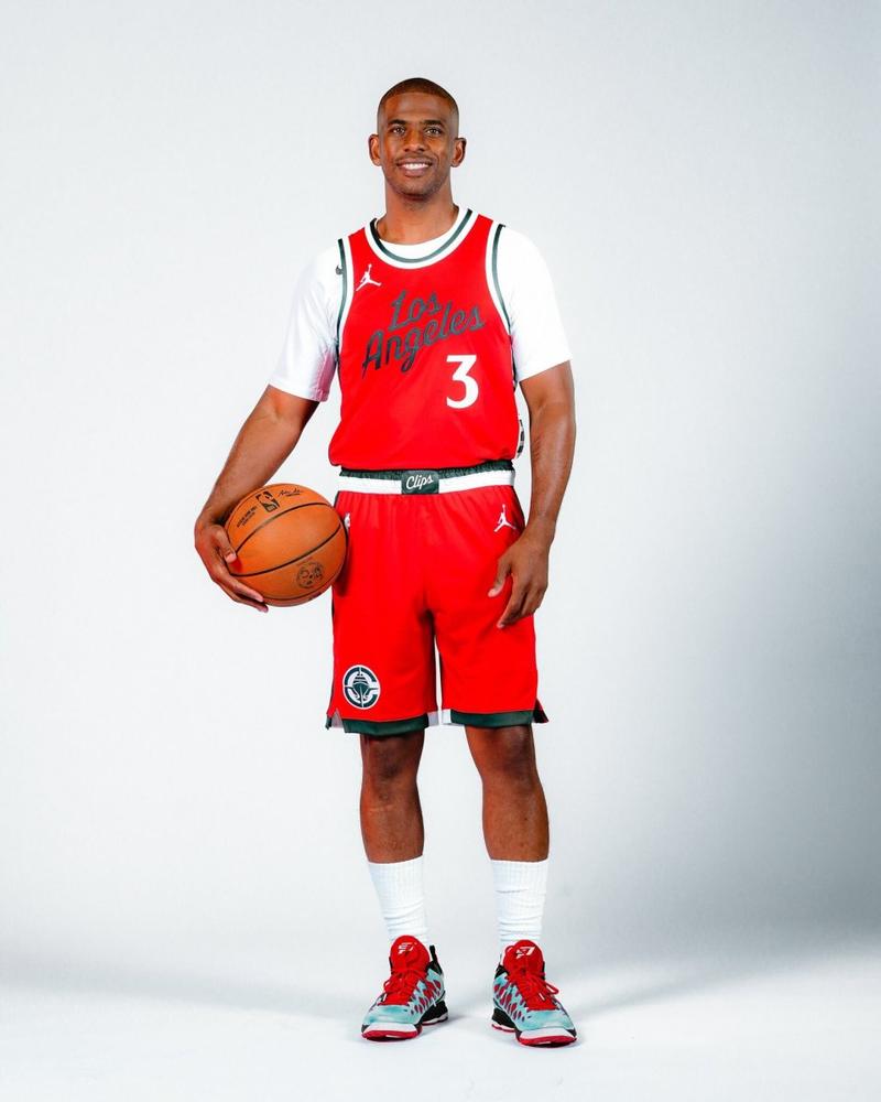 保罗：能在快船拿到总冠军会是最理想的场景 但我现在更专注当下