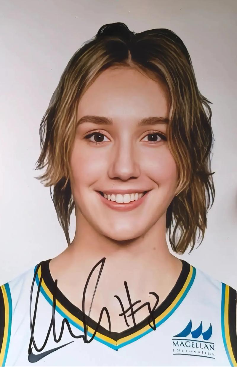 美记：WNBA向球员提出30天延期以继续劳资谈判 这能避免联赛停摆