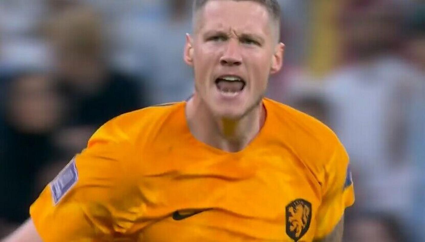 荷兰官方：韦霍斯特身体出现轻微不适，已离开国家队训练营